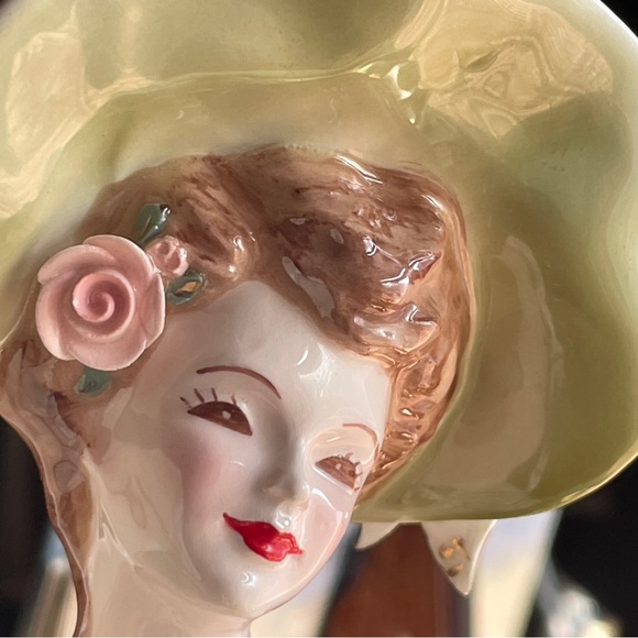 Florence Ceramics “Amber” Porcelain Figurine Moss Dress Lace Bodice vintage ‘57 - Picture 14 of 15